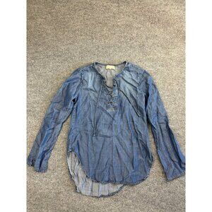 Cloth & Stone Blouse Women's XS Blue Chambray Lace Up Long Sleeve Rounded Hem
